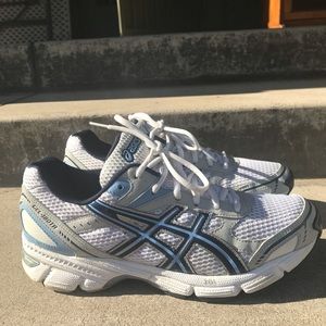 Asics Gel 180-TR Women’s 9.5 Running Shoe
